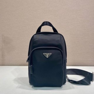 PRADA 2VZ116 胸バッグ サイズ:27x20cm PRADA 2VZ116 胸バッグ サイズ:27x20cm