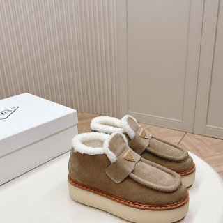 【PRADA】ウールブーツレディース
