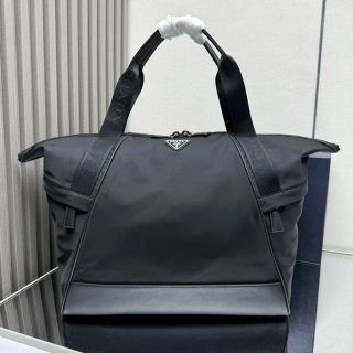PRADA 2VC040B ナイロントラベルバッグ サイズ:44.5x40x24cm