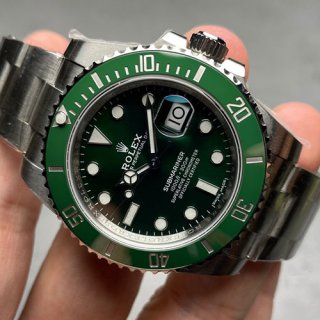 ROLEX 116610LV C+工場 40mm 丹東3135搭載 グリーン ROLEX 116610LV C+工場 40mm 丹東3135搭載 グリーン