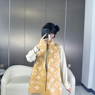 ルイ ヴィトン 新作 Simply LV スカーフ 34x180cm
