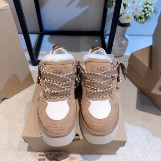 【UGG】厚底ブーツウールブーツレディース