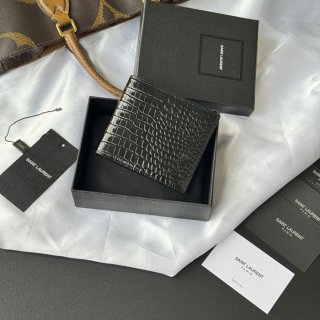 SAINT LAURENT 607727 メンズ対折り財布 ワニ紋 サイズ:11x9.5x2.5cm