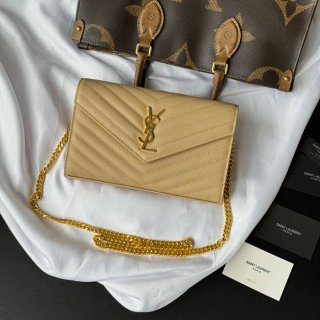 SAINT LAURENT 360452 カーフレザー ゴールド 封筒バッグ 封筒、クラシック 14x5cm サイズ:22.5x14x4cm