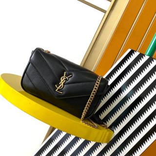 SAINT LAURENT 821749 ラムレザー 斜め掛けバッグ チェーン、ミニ 20x12cm サイズ:20x12cm