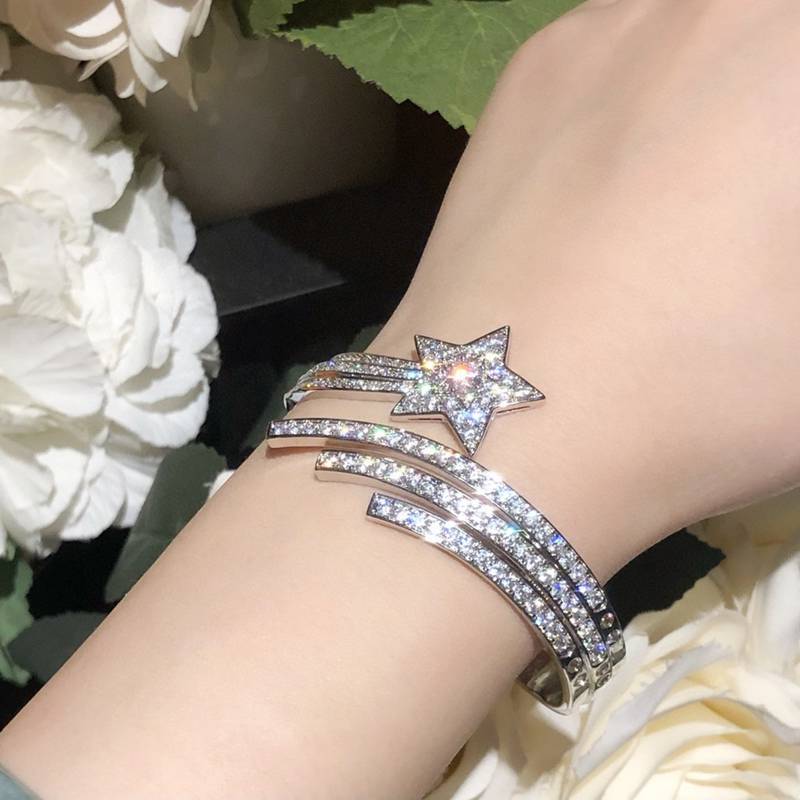 シャネル【夏超人気高品質】ブレスレット.カフブレス2303YLWJ165-CH3873