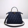 高級感のあるフェンディIconicPeekabooISeeU27cmハンドバッグ2304A000J850-FD8327-1