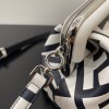 上品なフェンディFirst28cmショルダーバッグ2304FDJ-137
