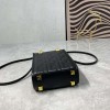 今季の新作フェンディMiniToteショルダーバッグ2305FDJ340-003909
