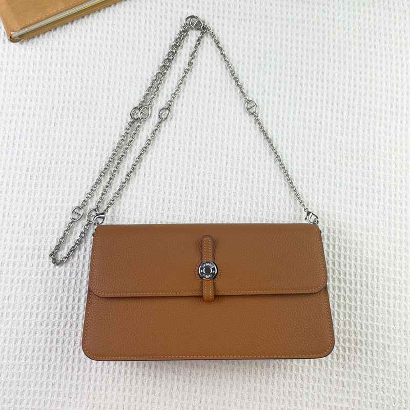 【安心保証】エルメスチェーンショルダーバッグシルバー金具2305YXJJ120-388-1-1