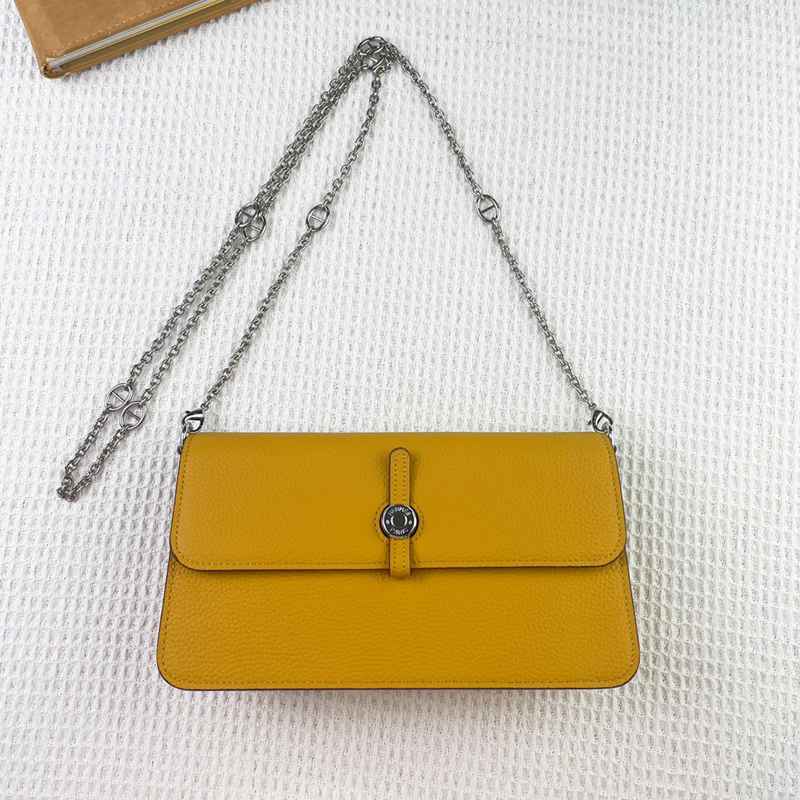 【安心保証】エルメスチェーンショルダーバッグシルバー金具2305YXJJ120-388-1-2