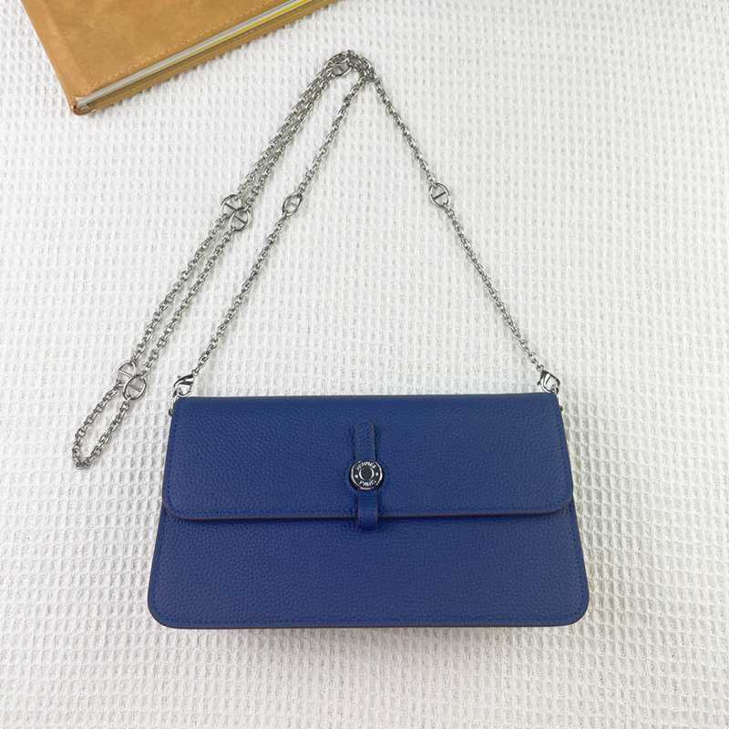 【安心保証】エルメスチェーンショルダーバッグシルバー金具2305YXJJ120-388-1-3