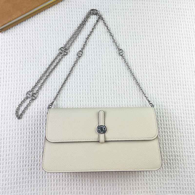 【安心保証】エルメスチェーンショルダーバッグシルバー金具2305YXJJ120-388-1