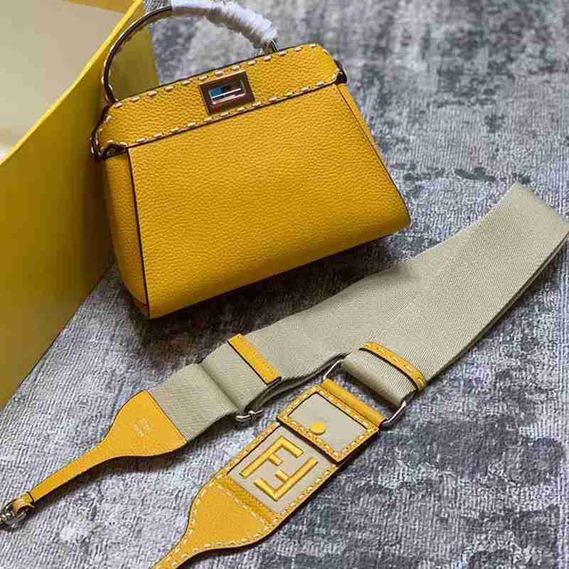フェンディPeekabo2WAYショルダーバッグ2309ASLJ460-FE6637