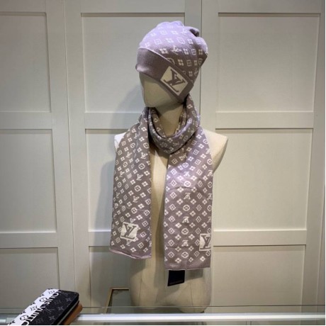 ルイヴィトン秋冬新品マフラー 帽两点セット2410PYJ120-LU007