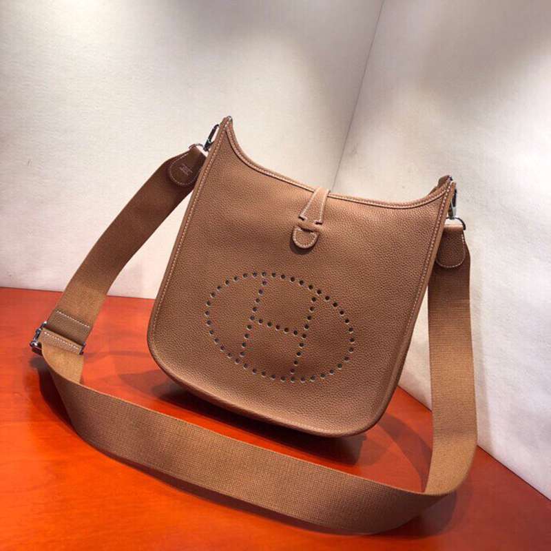スーパーコピーHERMES（エルメス）N級品エヴリン28手作りショルダーバッグ2107AMSJJ1050-HE190