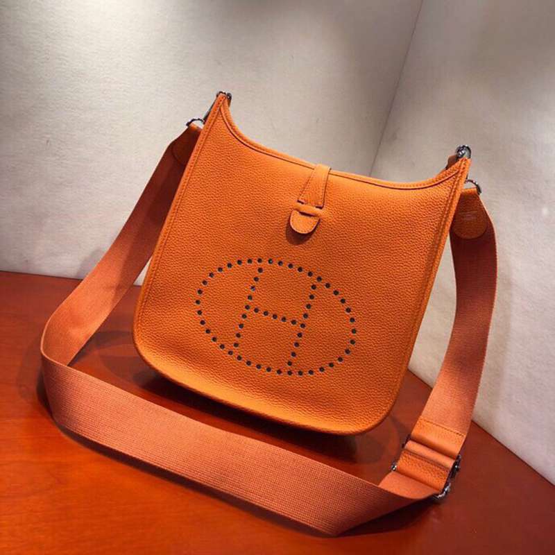 スーパーコピーHERMES（エルメス）N級品エヴリン28手作りショルダーバッグ2107AMSJJ1050-HE195