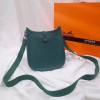 スーパーコピーHERMES（エルメス）N級品エヴリン17手作りミニショルダーバッグ2107AMSJJ630-HE204