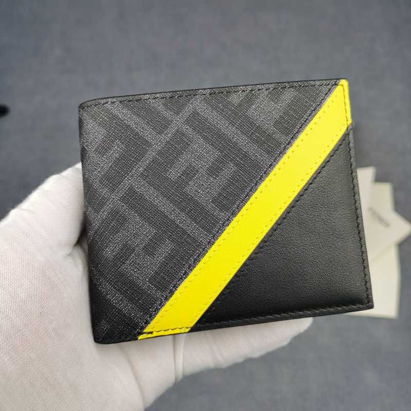 新作通販FENDIフェンディ短財布-二つ折り財布2111FDJ-768568-7