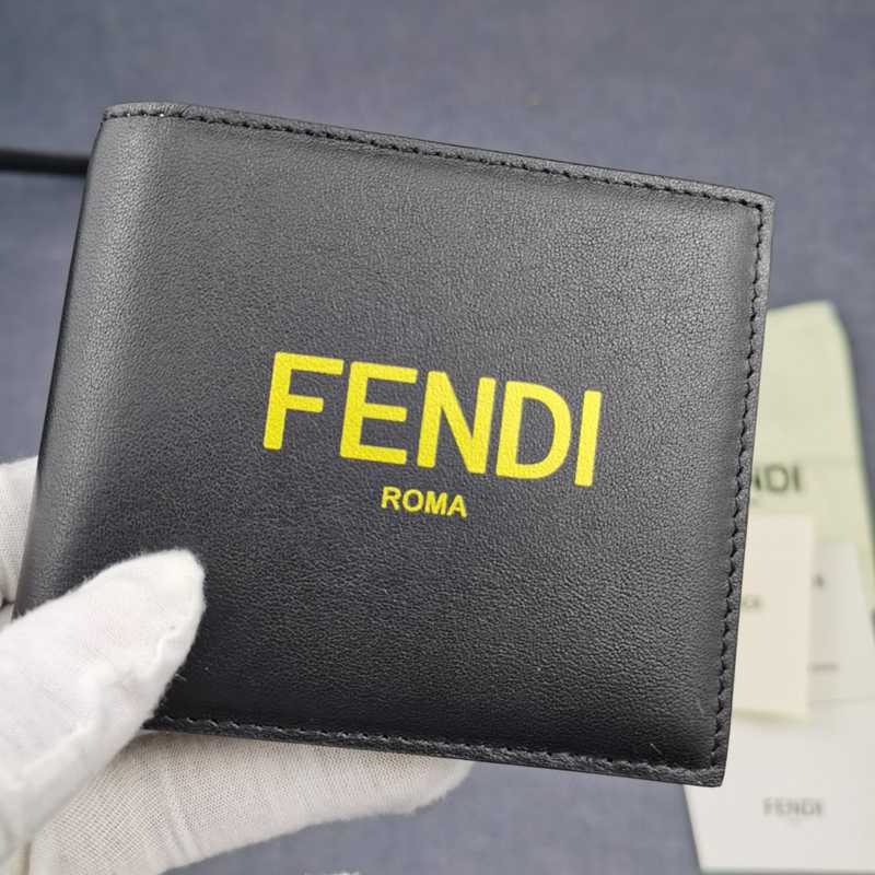 新作通販FENDIフェンディ短財布-二つ折り財布2111FDJ-768568-9