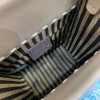 FENDIフェンディ超美品MINIショルダーバッグ2203A000J520-1522