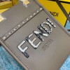 FENDIフェンディ超美品MINIショルダーバッグ2203A000J520-1522