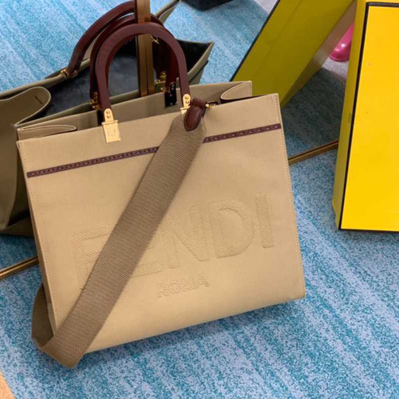 FENDIフェンディ超美品352WAYハンドバッグ2203A000J600-1520-1