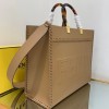 FENDIフェンディ超美品35Toteハンドバッグ2203A000J980-1521
