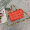 BVボッテガヴェネタ新品チェーンショルダーバッグ2203SLJ330-3031-7