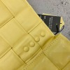 BVボッテガヴェネタ新品チェーンショルダーバッグ2203SLJ330-3031-8