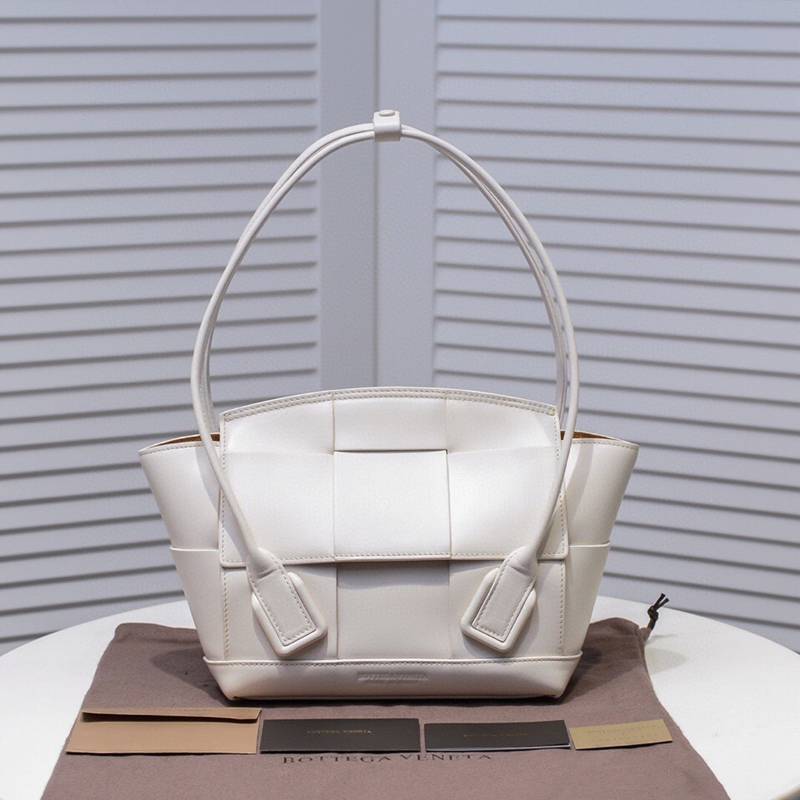 BVボッテガヴェネタ超美品33肩掛けハンドバッグ2203XXJ920-6683