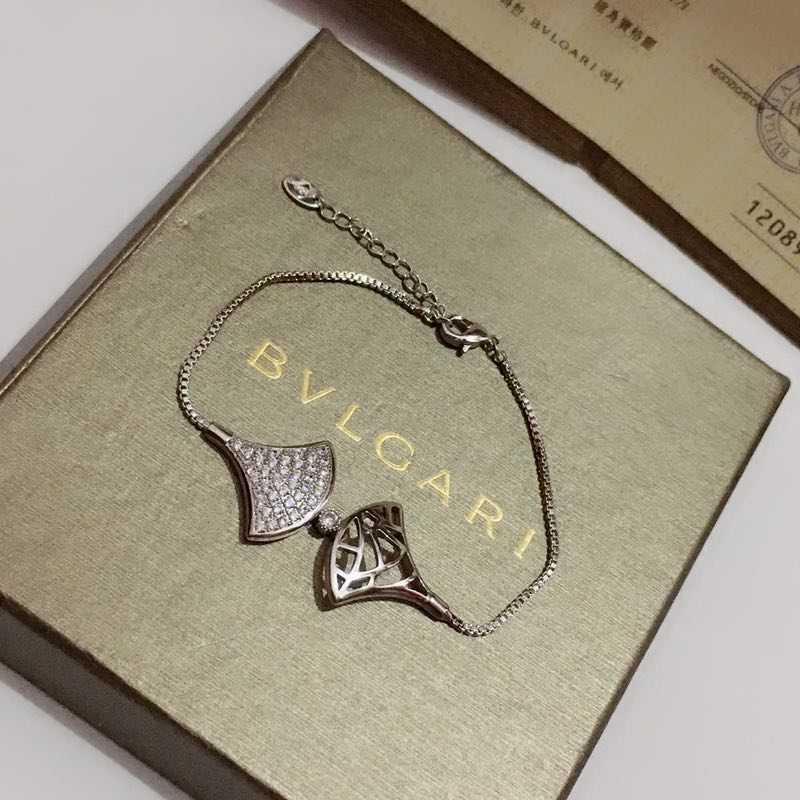 BVLGARI（ブルガリ）人気商品ブレスレット.カフブレスYL-19P130-BV221