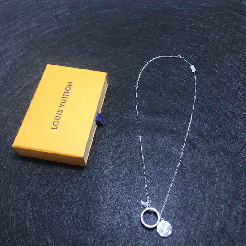 LOUISVUITTONルイヴィトンスーパーコピーN級品プレゼントにおススメネックレスYSK2001-P-LV051A