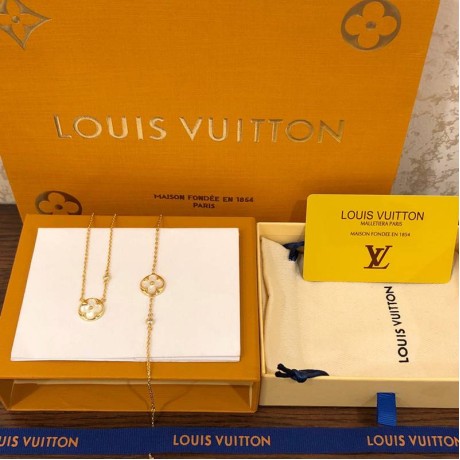 LOUISVUITTONルイヴィトンスーパーコピーN級品プレゼントにおススメスーツネックレスYX2001-P140-LV064A