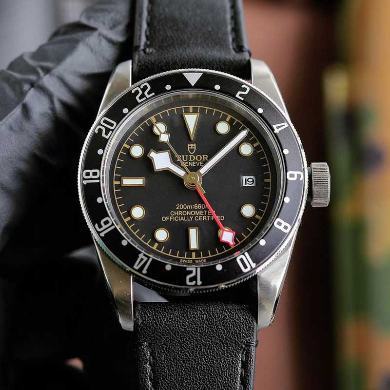 2024チュードルスーパーコピーメンズ時計自動巻き腕時計2406THSJ530-TU022