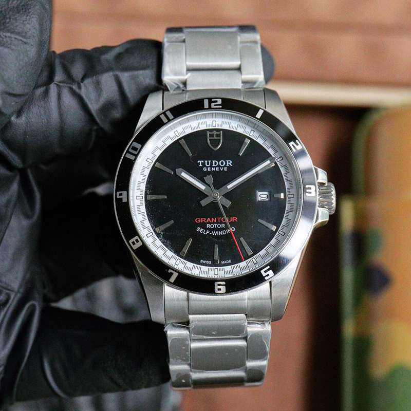 2024チュードルスーパーコピーメンズ時計自動巻き腕時計2406THSJ560-TU008