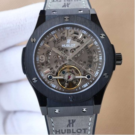 新製品ウブロ42mm自動巻き時計多機能設計腕時計A88-2023P550-HU4359