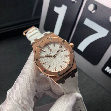 オーデマピゲ【AUDEMARSPIGUET】レディース腕時計33mmAP-JIN-021