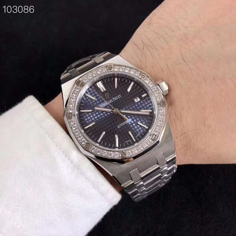 オーデマピゲ【AUDEMARSPIGUET】自動巻きメンズ時計AP-WD480-019