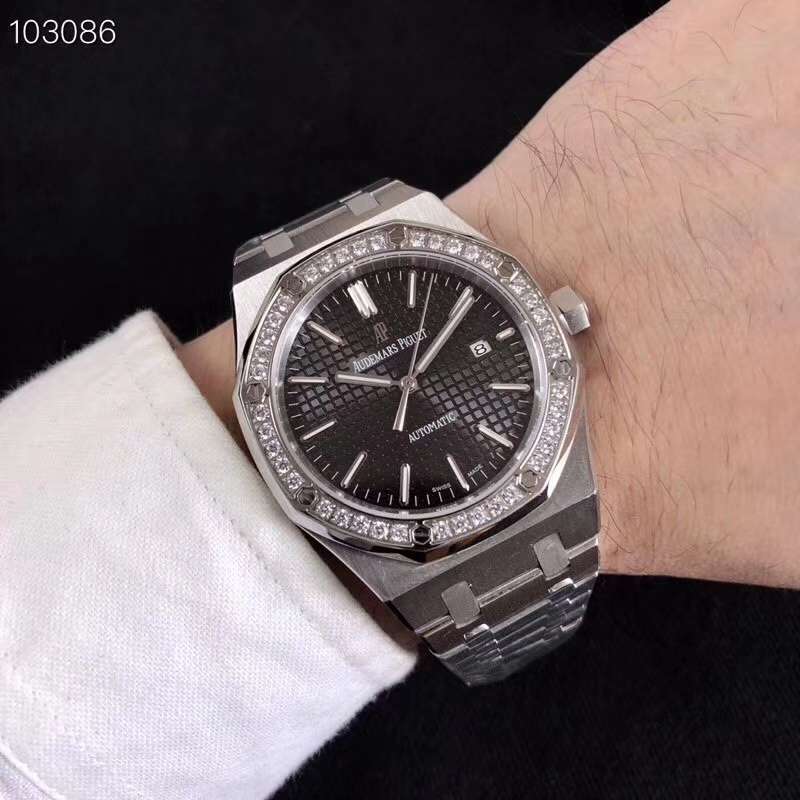オーデマピゲ【AUDEMARSPIGUET】自動巻きメンズ時計AP-WD480-020