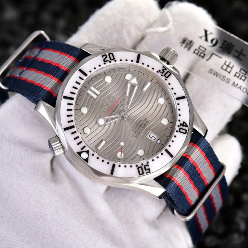 Super品オメガDIVER300MシーマスターSwiss2824ムーブメント搭載GX2002P750-2824-07