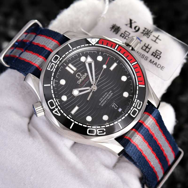 Super品オメガDIVER300MシーマスターSwiss2824ムーブメント搭載GX2002P750-2824-08