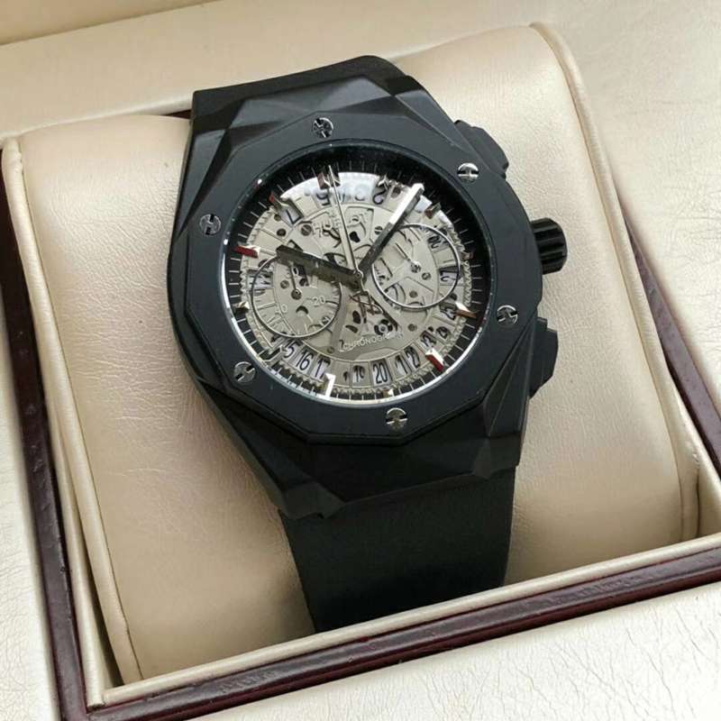 ウブロ（HUBLOT）スーパーコピーメンズ腕時計クォーツ（日本製）HU-HYD330-002