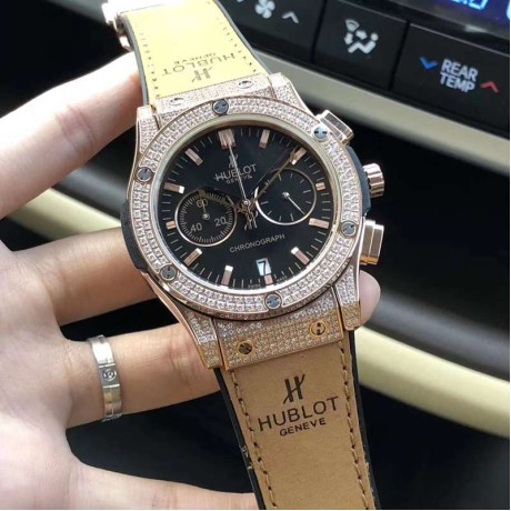 ウブロ（HUBLOT）スーパーコピーメンズ腕時計クォーツ（日本製）HU-HYD330-027