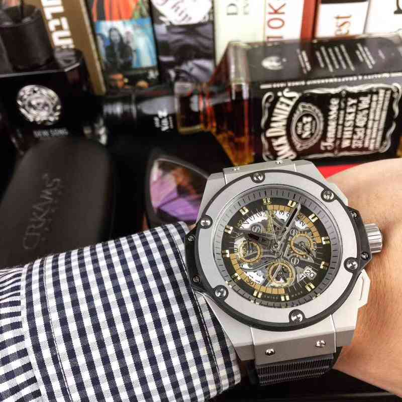 HUBLOTウブロスーパーコピーメンズ腕時計多機能クォーツ実物HU-TSH380-023