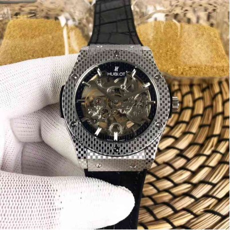 ウブロ（HUBLOT）スーパーコピーメンズビッグバン自動巻き時計HU-TSH400-025