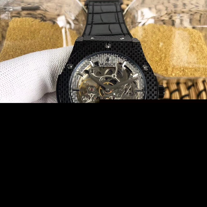 ウブロ（HUBLOT）スーパーコピーメンズビッグバン自動巻き時計HU-TSH400-027