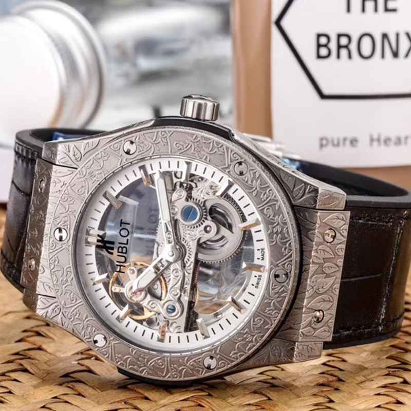ウブロ（HUBLOT）メンズ自動巻き時計スーパーコピー精准腕時計HU-TSH470-040