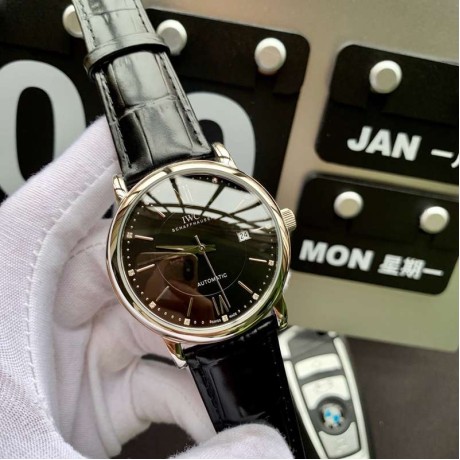 IWC(アイダブリューシー)腕時計40mm自動巻きメンズIWC-TSH320-43　