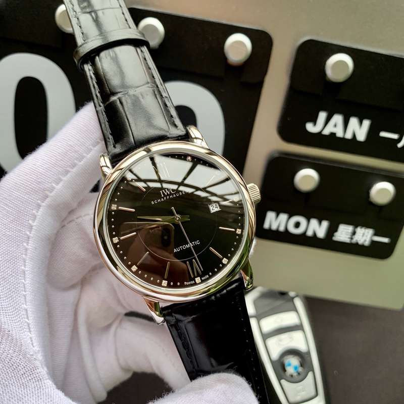 IWC(アイダブリューシー)腕時計40mm自動巻きメンズIWC-TSH320-43　